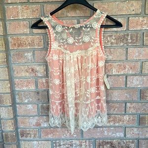 Alter’d state peach and cream lace tank